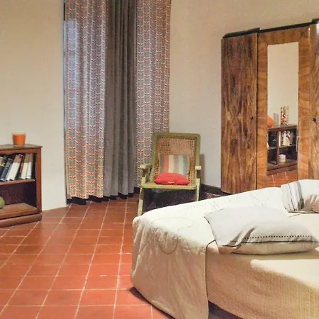 Hébergement de vacances Four Bedroom Holiday In