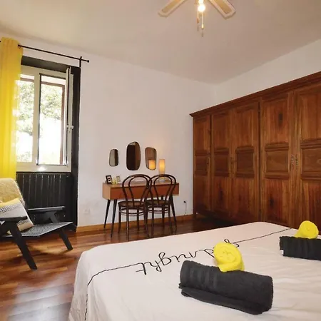 Four Bedroom Holiday In * Pianottoli-Caldarello (Corsica)