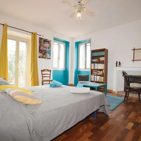 Four Bedroom Holiday In Pianottoli-Caldarello (Corsica)